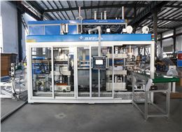 省電型全自動(dòng)正負(fù)壓吸塑機(jī)